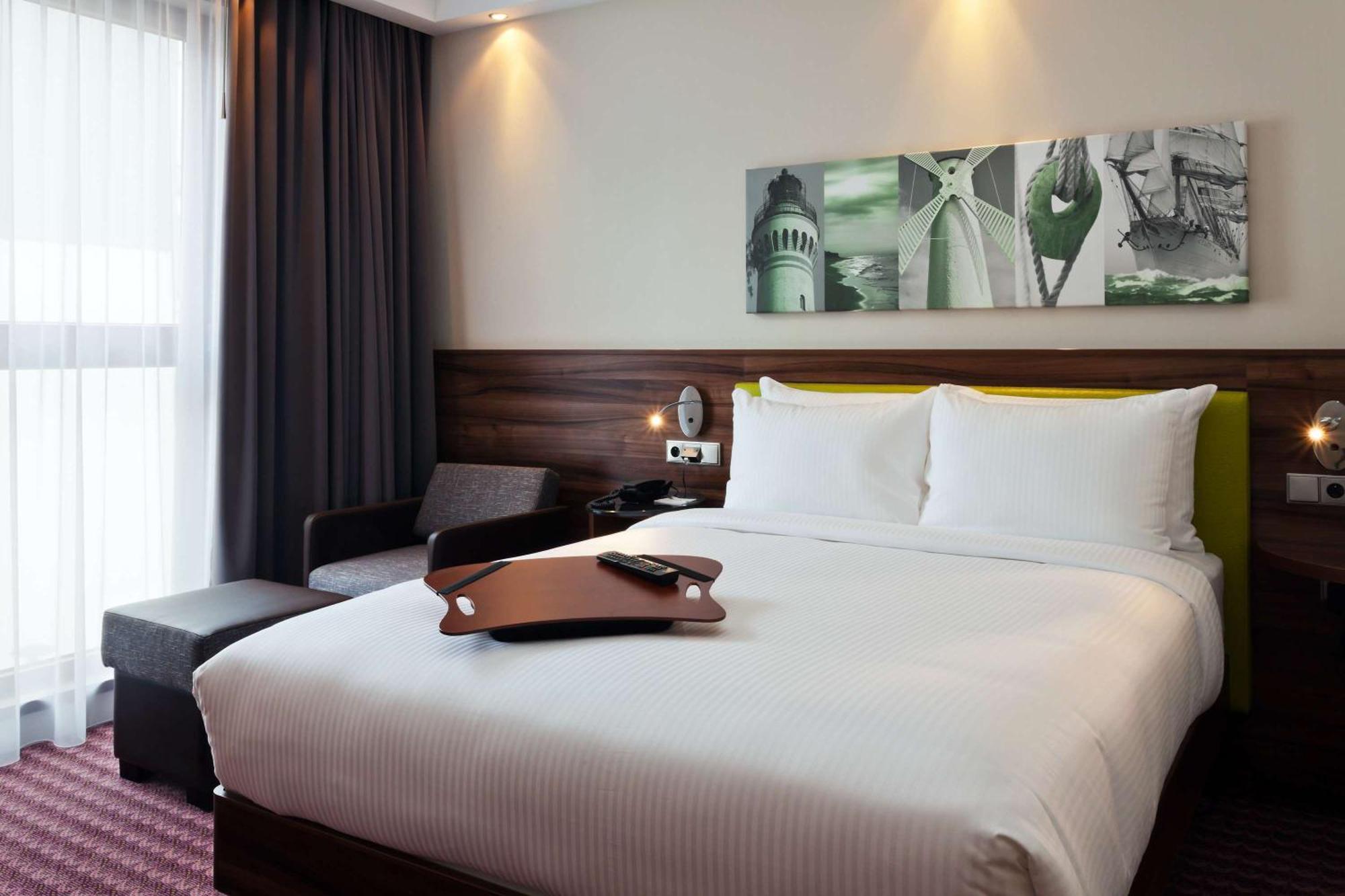 Hampton By Hilton Swinoujscie Hotel Exterior photo