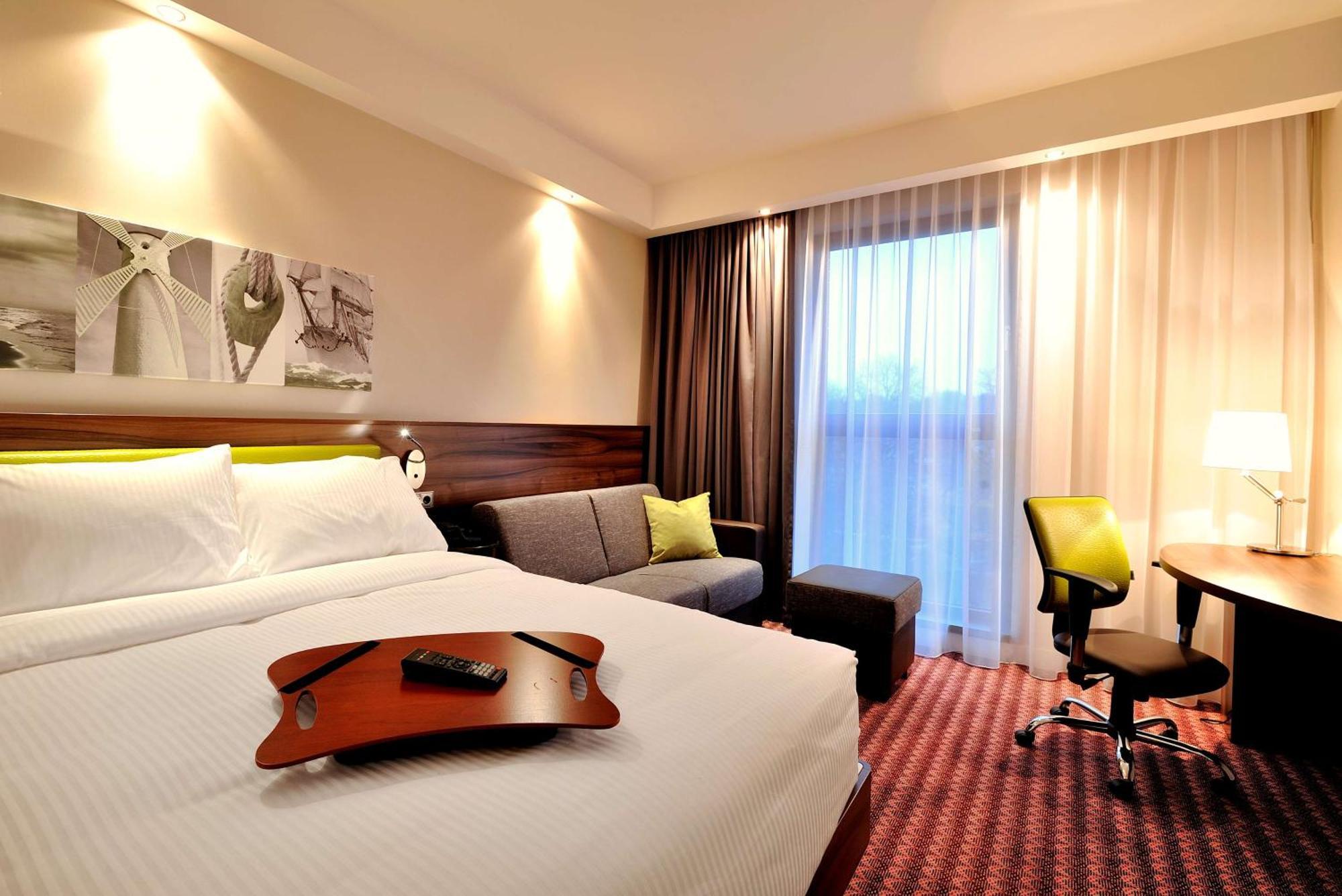 Hampton By Hilton Swinoujscie Hotel Exterior photo
