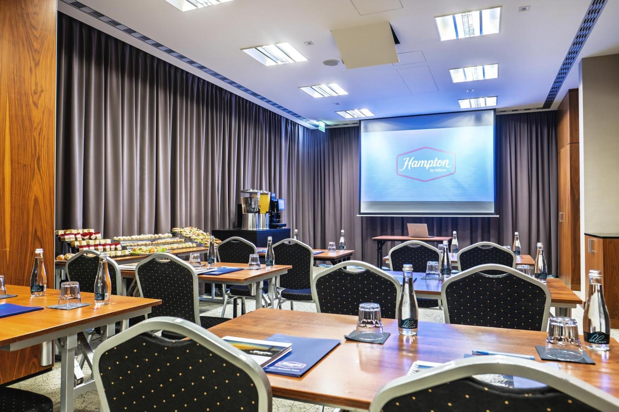Hampton By Hilton Swinoujscie Hotel Exterior photo