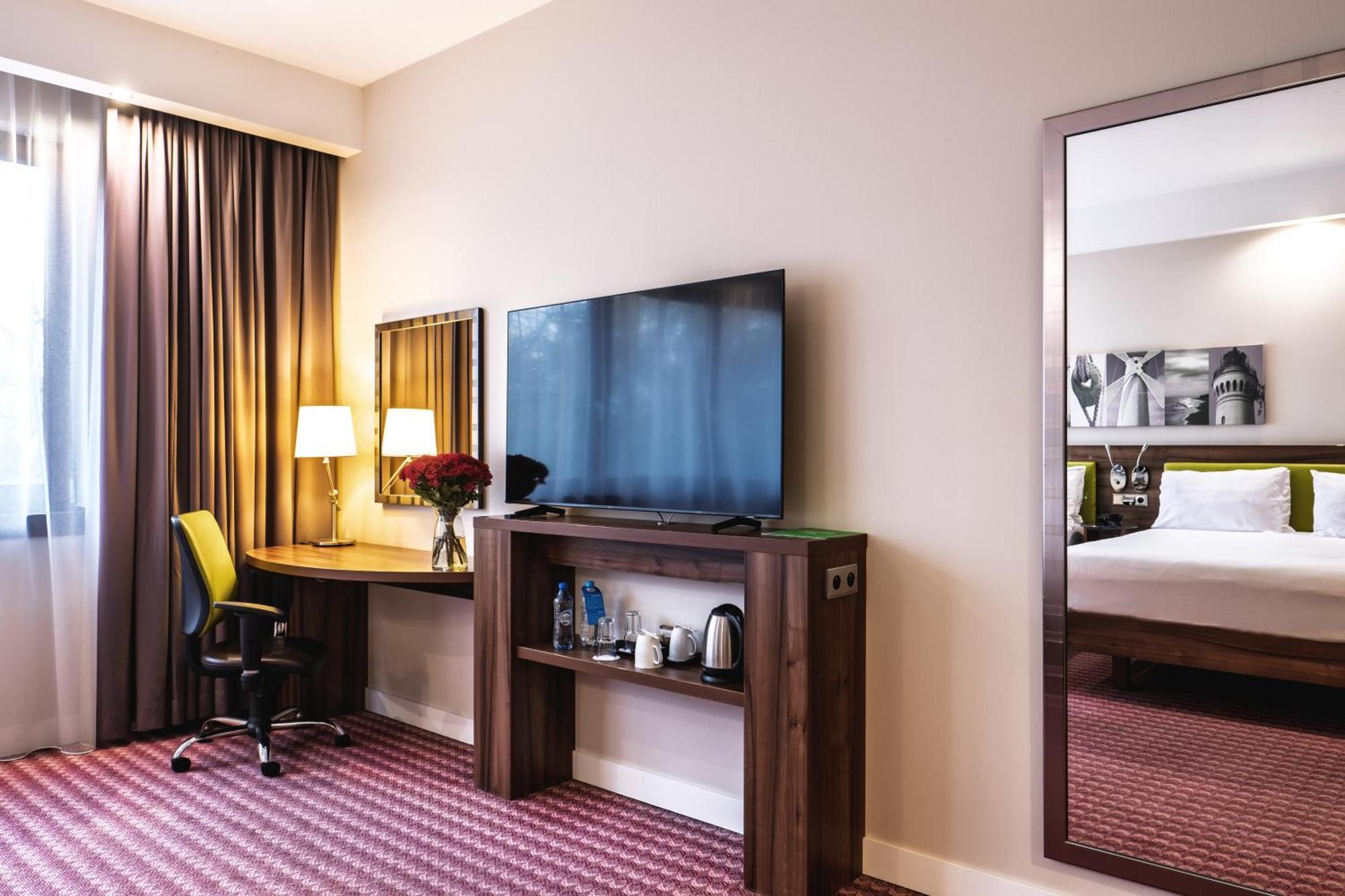 Hampton By Hilton Swinoujscie Hotel Exterior photo